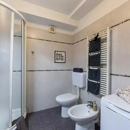 La Casa Di Olivia - Cozy With Terrace & Box By A Porter * Torino